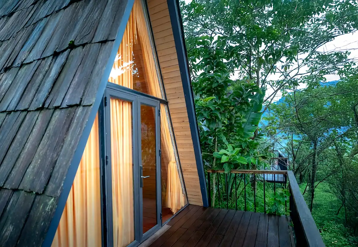 treehouse.webp
